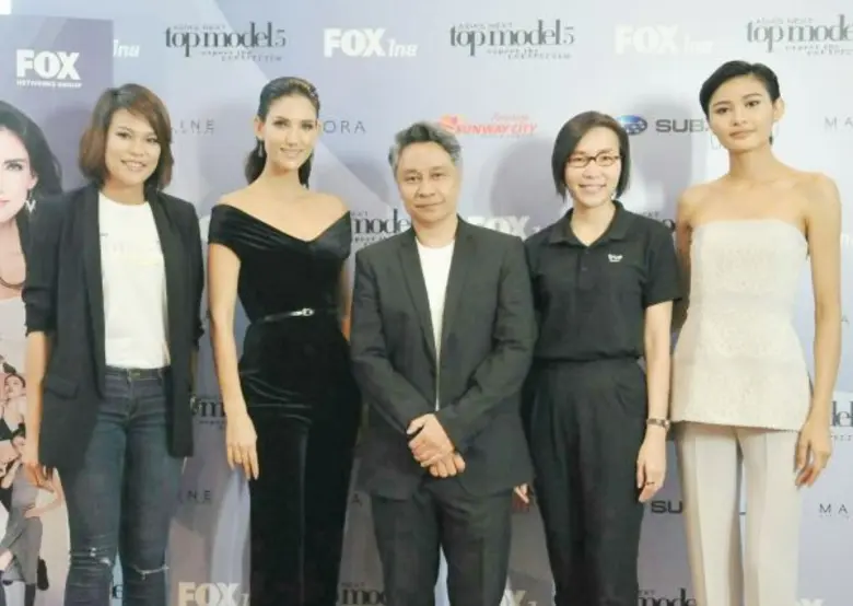 หม่อมราชวงศ์ รุจยารักษ์ อาภากร รองกรรมการ...