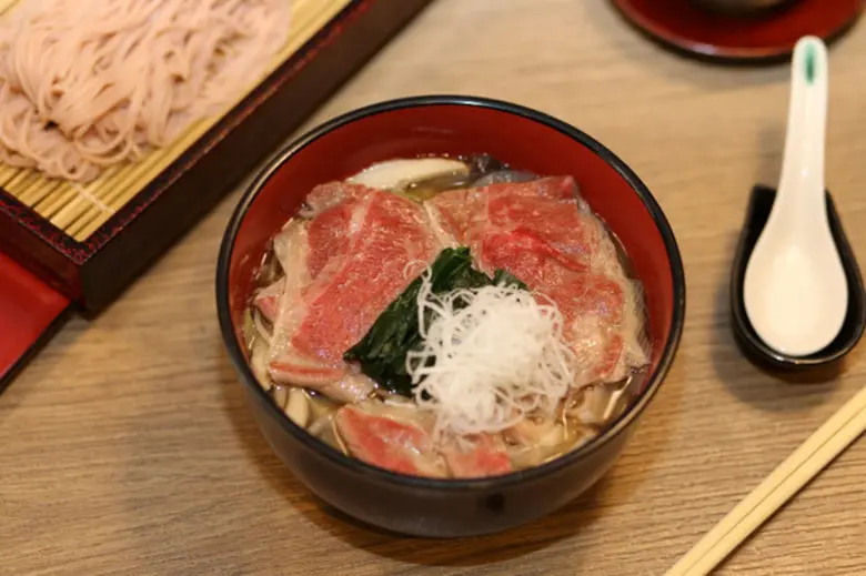 ตลอดเดือน เมษายน มิถุนายน 2560 ห้องอาหารญ...