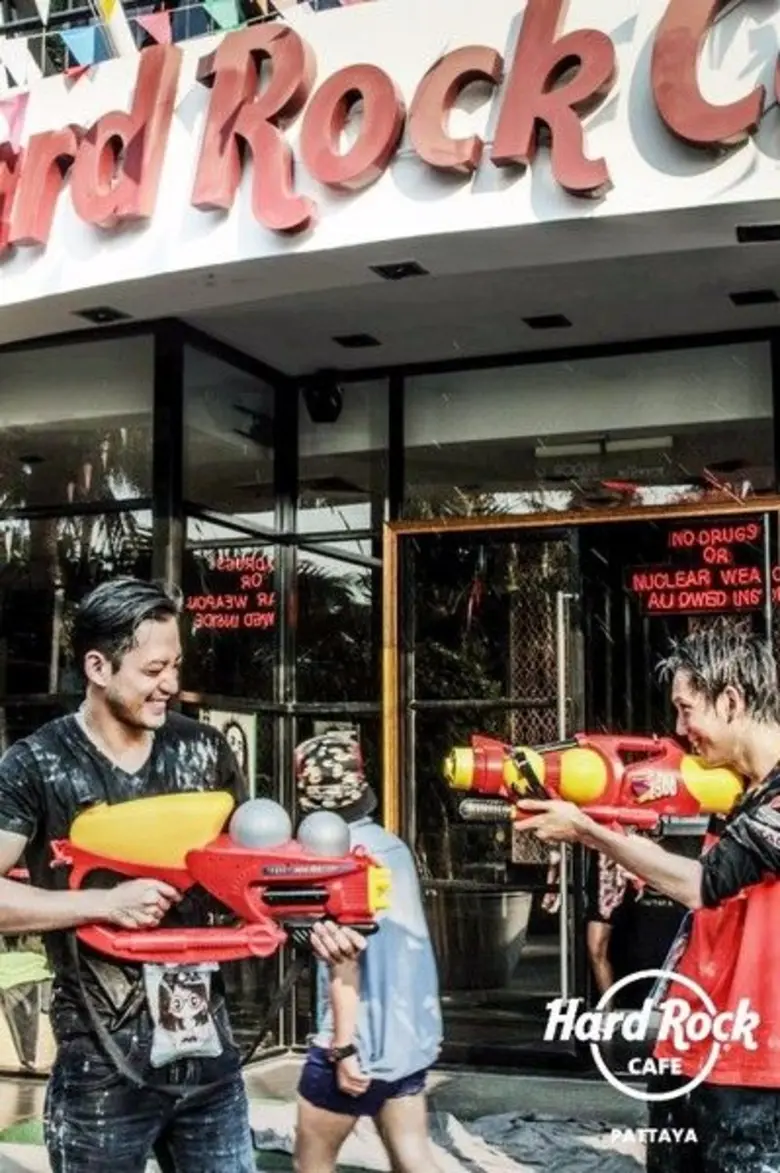 ร่วมฉลองเทศกาลสงกรานต์และเทศกาลอีสเตอร์ให้สนุกสุดร็อคไปกับฮาร์ดร็อคพัทยา