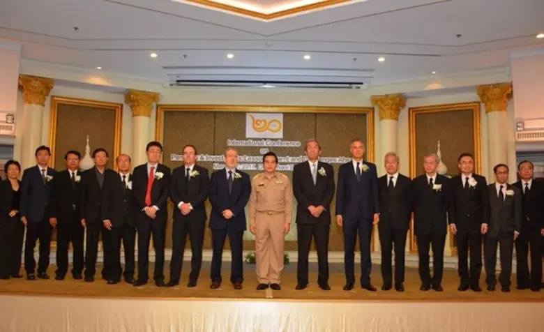 ดร. สมชัย สัจจพงษ์ ปลัดกระทรวงการคลัง ให้...