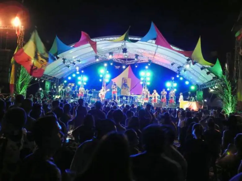 ร่างกายต้องการทะเล...จบไปแล้ว...ที่สุดแห่งเทศกาลดนตรีเร้กเก้สกา ริมชายหาดของเมืองไทยปี 2 “Sunset Beach Music Festival 2017”