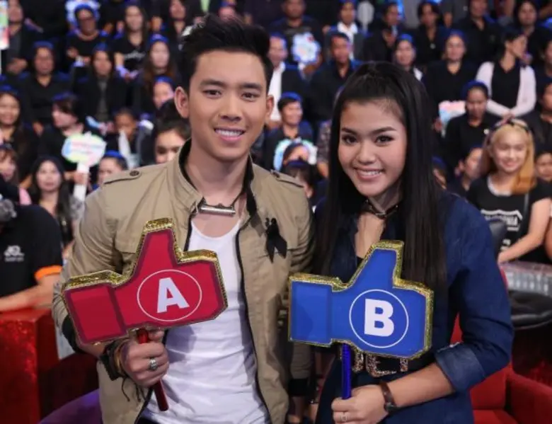 กิ๊กดู๋ ฯ ระอุ!!ระเบิดศึก 2 ด้านปะทะฝีมือเงาเสียง แถมดวลเสียงกรี๊ดแฟนคลับ “เบิ้ล ปทุมราช & ก้อง ห้วยไร่”