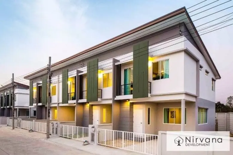 ไดอิ กรุ๊ป ส่ง “โปรฉ่ำใจ" ดับร้อนต้อนรับเดือนเมษาฯ ยกขบวนที่อยู่อาศัย และช็อปเฮ้าส์ ภายใต้แบรนด์ เนอวานา จัดโปรโมชั่นพิเศษ พร้อมรับของสมนาคุณและส่วนลดสูงสุด 400,000 บาท