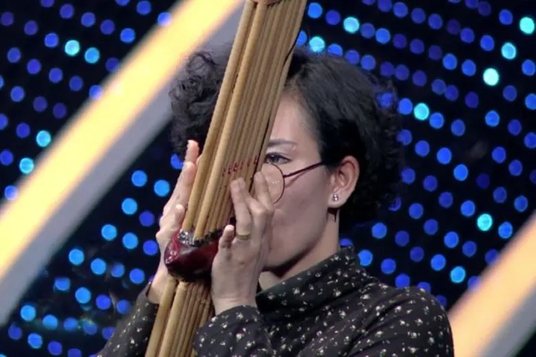 สร้างความทึ่งให้กับคณะกรรมการทั้ง 3 ท่าน ...