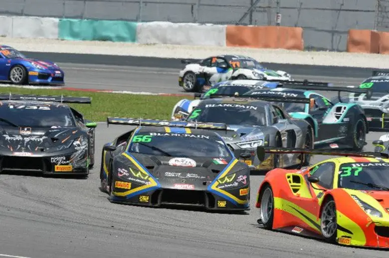 แซนดี้เปิดตัวได้ดี คว้าคะแนนตั้งแต่เริ่มต้น GT3