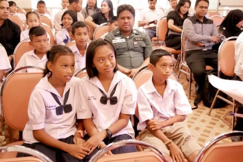 ไอ.ซี.ซี. หัวเรือใหญ่ร่วม “ตามรอยพ่อ...สานต่อปณิธานเพื่อการศึกษาเด็กไทย”