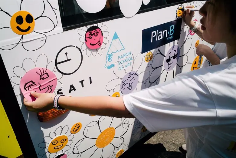 “โครงการ รันอะเวย์ อแวร์เนส” ศิลปะจากเด็กๆ สู่สังคมเพื่อสร้างการรับรู้ถึงปัญหาเด็กหายในประเทศไทย