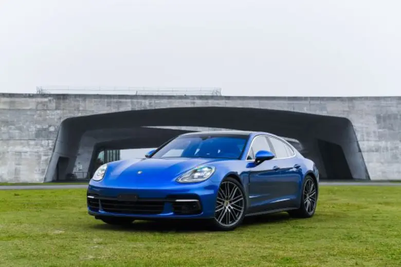 ปอร์เช่ จัดกิจกรรมเพื่อยนตกรรมสปอร์ตซาลูน...