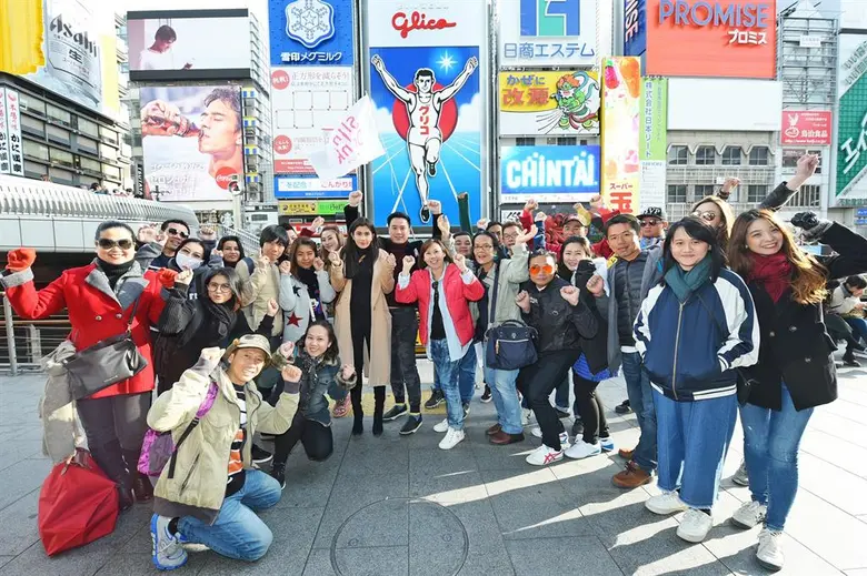 ปู  - โน้ต ชวนแฟนคลับ ตะลุย เที่ยว กิน ฟินฟินอินเจแปนแบบไม่กลัวอ้วน