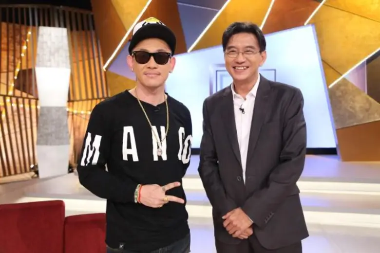 "ปู่จ๋าน ลองไมค์" หรือ พิษณุ บุญยืน แร๊ปเ...