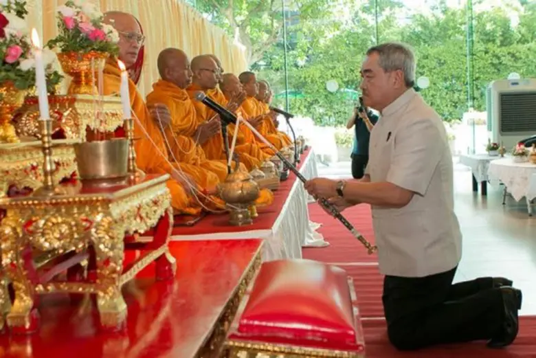 นายสมชาย พูลสวัสดิ์ อธิบดีกรมสรรพสามิต เป...