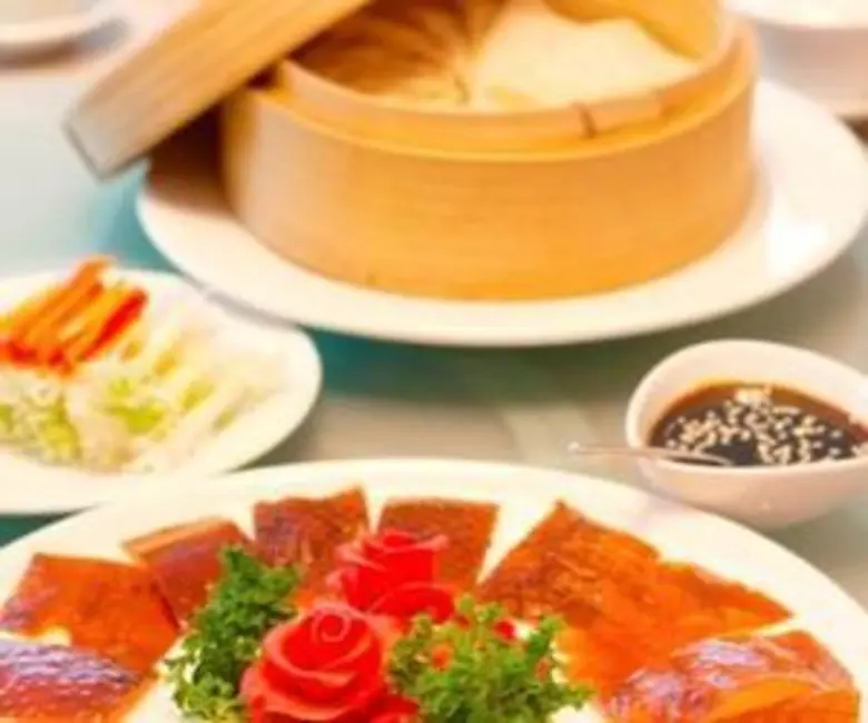 เอาใจคนรัก 'เป็ดปักกิ่ง' เมนูเด่น ณ ห้องอ...