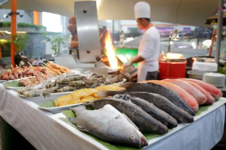 คาสเคด โรงแรมอมารี วอเตอร์เกท กรุงเทพฯ ขอ...