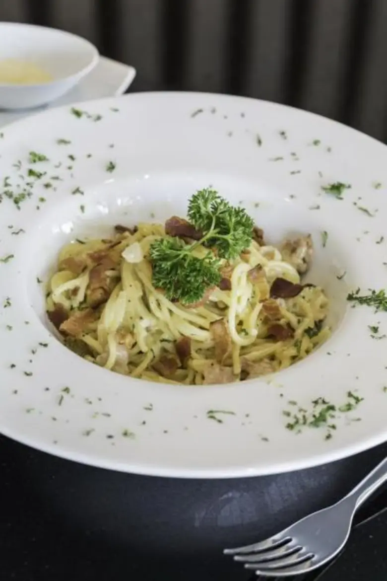 บุฟเฟ่ต์นานาชาติมื้อค่ำสุดหรู ทุกวันศุกร์ โรงแรมแคนทารี โคราช