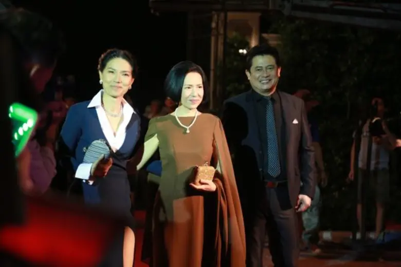 เรื่องย่อ: โปรเจ็ค 'The Writers' เรื่อง ละครคน