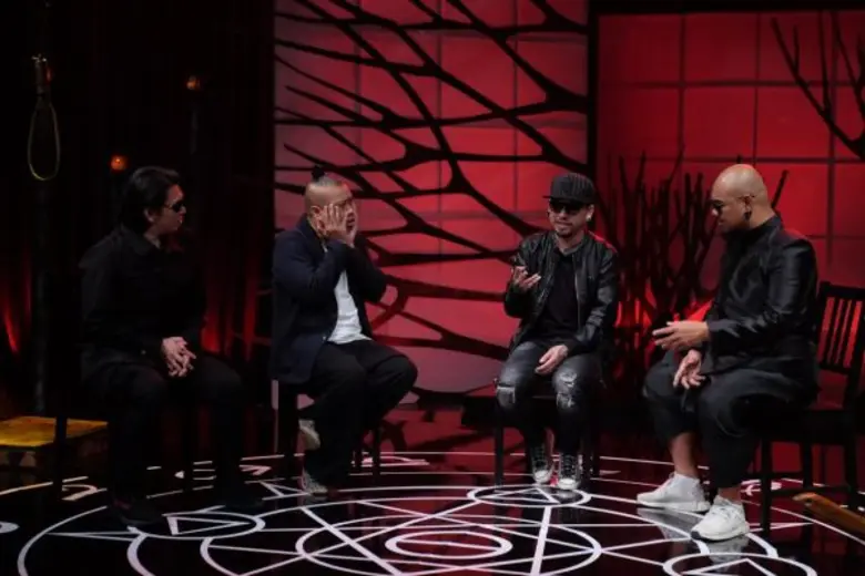 รายการ "นั่งติดผี The Shock on TV" วันอัง...