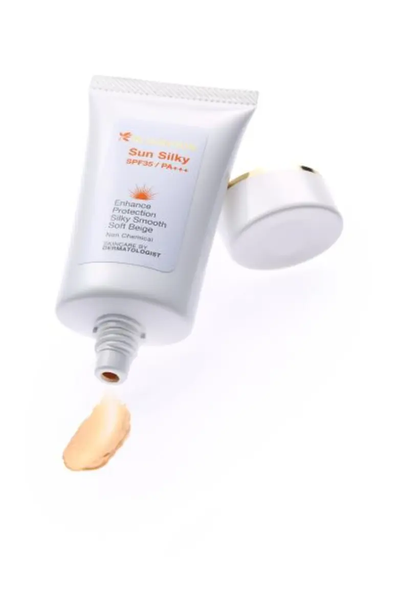 ร้อนนี้สาวๆ ได้สวยสู้แดด กับ รมย์รวินท์ ซ...