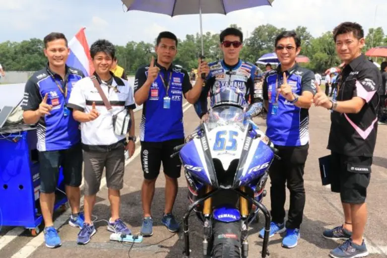 ทัพนักบิดสังกัด YAMAHA THAILANDA RACING T...