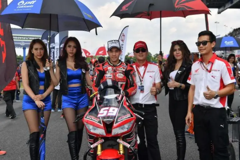 ขุนพลนักบิดของทีม เอ.พี.ฮอนด้า เรซซิ่ง ไท...