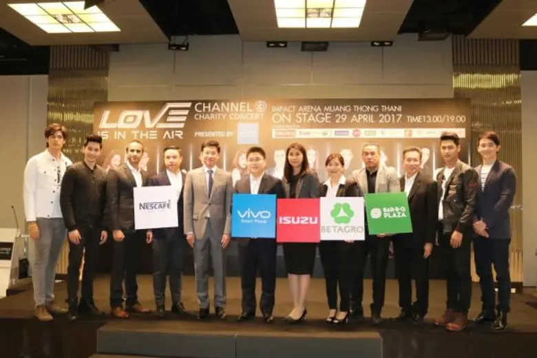 ได้รับการตอบรับจากแฟนๆอย่างล้นหลาม สำหรับ...