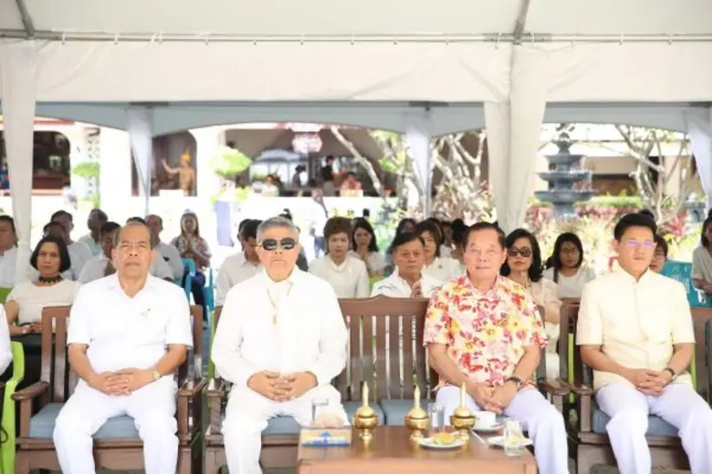 พิพิธภัณฑ์ช้างเอราวัณ สืบสานประเพณีสงกรานต์ จัดงาน “บูชาสัตตมงคลสถาน ถวายน้ำสงกรานต์เกศแก้วจุฬามณี รวมใจภักดีพระภูมี 2 แผ่นดิน”