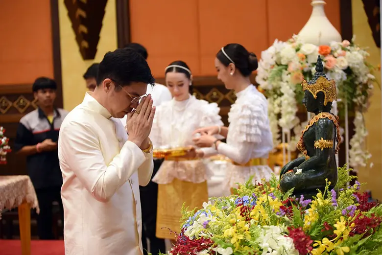 นายฉัตรชัย ศิริไล กรรมการผู้จัดการธนาคารอ...