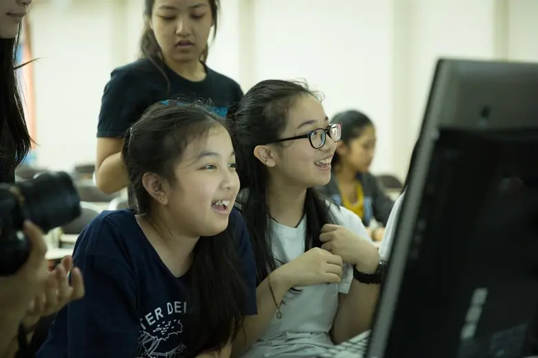 สุดอินเทรนด์! ศูนย์สร้างสรรค์งานออกแบบ รุกปลุกความคิดสร้างสรรค์นอกห้องเรียน นำร่องเปิดคอร์ส “โดรน โฟโตกราฟฟี่” ติวเด็กไทย