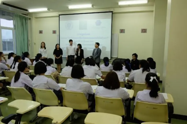 ศิลปศาสตร์ สจล. จัดอบรมนักเรียนโครงการเยาวชนแลกเปลี่ยนเพื่อทักษะสเต็มสำหรับผู้ประกอบการ