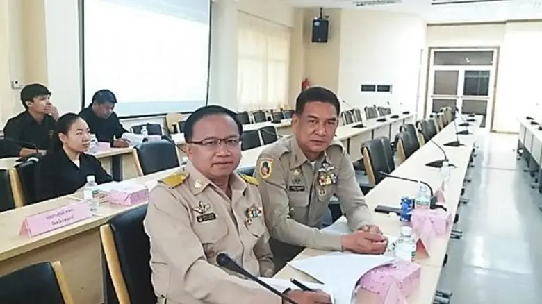 ปภ. โดย ศูนย์ ปภ.เขต 1 ปทุมธานี ร่วมประชุมคณะกรรมการศูนย์ปฏิบัติการป้องกันและลดอุบัติเหตุทางถนน ช่วงเทศกาลสงกรานต์ ปี 2560 จังหวัดปทุมธานี