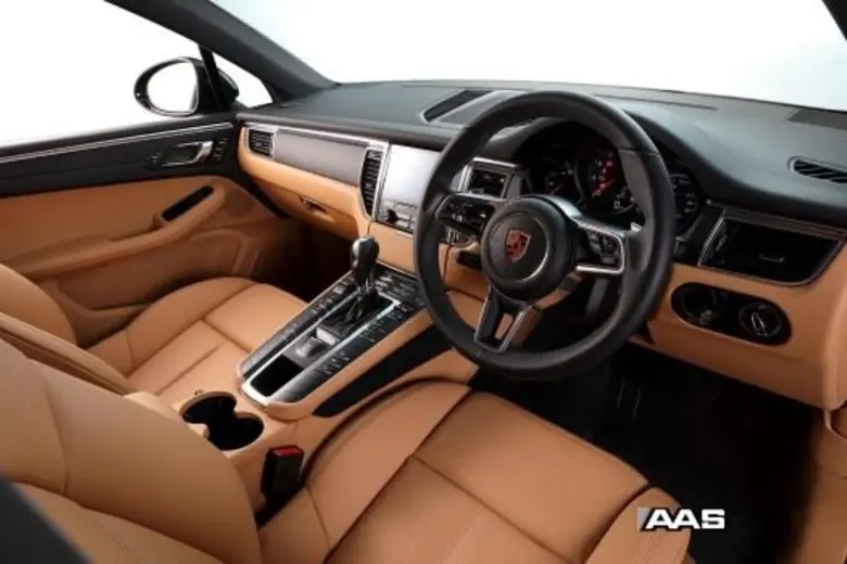 บ่งบอกความเป็นตัวคุณผ่านรถยนต์ปอร์เช่คู่ใจ เอกสิทธิ์เฉพาะลูกค้าเอเอเอสฯ สำหรับแพ็คเกจชุดแต่ง Tequipment ราคาพิเศษ