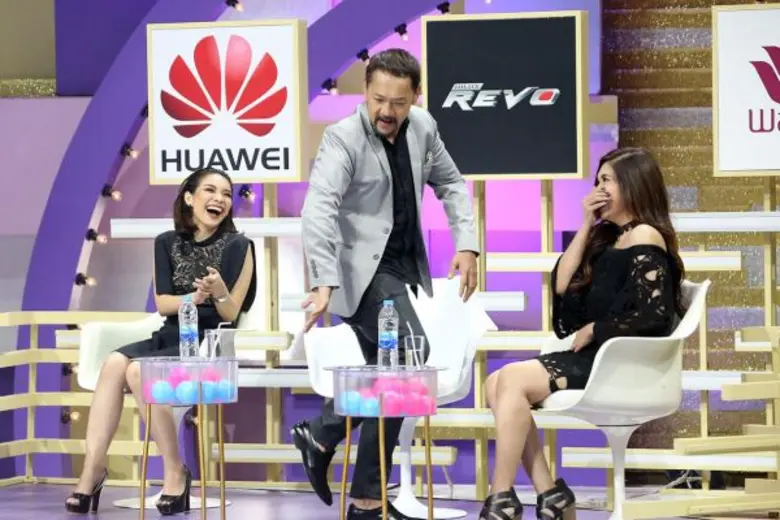 ทีวีไกด์: รายการ “ศึกน้ำผึ้งพระจันทร์” “ทีน-สราวุฒิ” กลุ้มใจหนัก ครอบครัวถึงคราวแตกหัก!!!