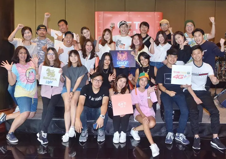 "GET102.5" จับมือ "Singha Light" จัดกิจกร...