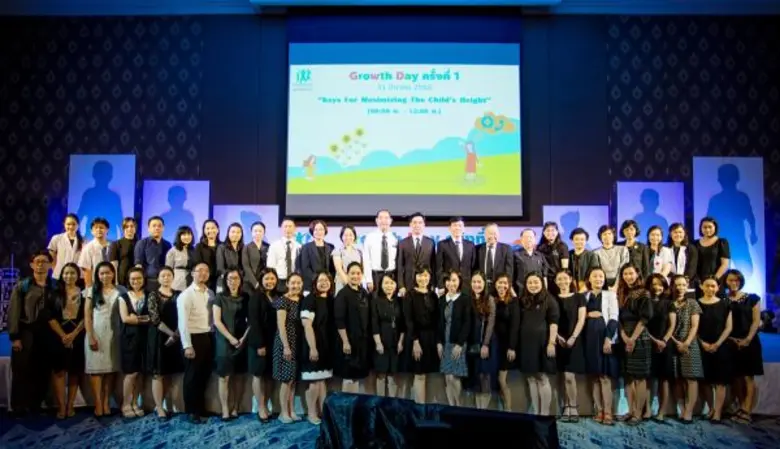 ชมรมต่อมไร้ท่อเด็กและวัยรุ่นแห่งประเทศไทย จัดงาน Growth Day ครั้งที่ 1 พร้อมสัมภาษณ์พิเศษ “โรคขาดฮอร์โมนเติบโตหรือโรคเด็กเตี้ยผิดปกติ” เผยปัญหาภาวะเด็กเตี้ยในสังคมไทย