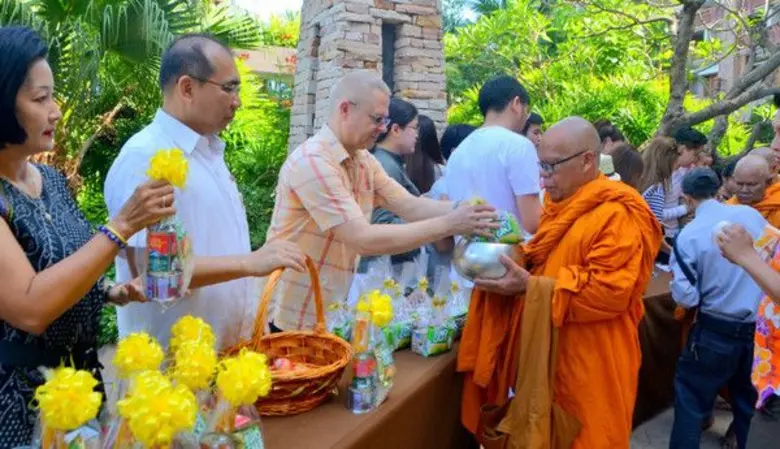 โรงแรมเซ็นทาราแกรนด์มิราจบีชรีสอร์ท พัทยา...