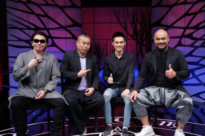 ทีวีไกด์: รายการ “นั่งติดผี The Shock on TV” “ศรราม น้ำเพชร” ผวา!! เจอจ้างไปเล่นลิเกให้ผีดู