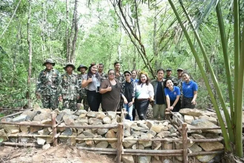 ช้างช่วยช้าง! สู้ภัยแล้ง ลุยสร้างแหล่งน้ำและแหล่งอาหาร