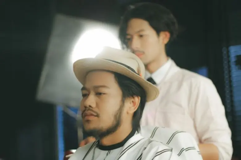 “สิงโต นำโชค” ดึง นางเอก 100 ล้าน “หลิน มชณต” ลง MV “R U OK (เช็ด)”