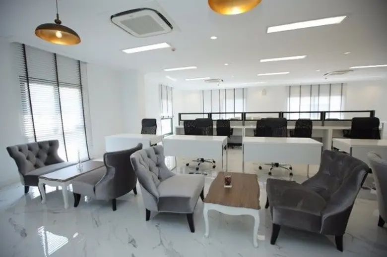 เอสเอ็ม พรอพเพอร์ พลัส รับอานิสงค์รถไฟฟ้าสีเหลืองฉุดราคาที่ดินพุ่ง5-10% บิ๊กดีลขาย“วาเลอรี ออฟฟิศ เซ็นเตอร์”500 ล้านบาท-เล็งลุยแนวราบบ้านเดี่ยวพรีเมี่ยม