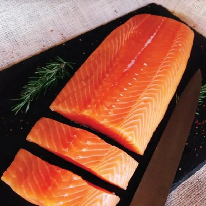 ห้องอาหารโคสต์บีชคลับแอนด์บิสโทร เชิญคุณส...