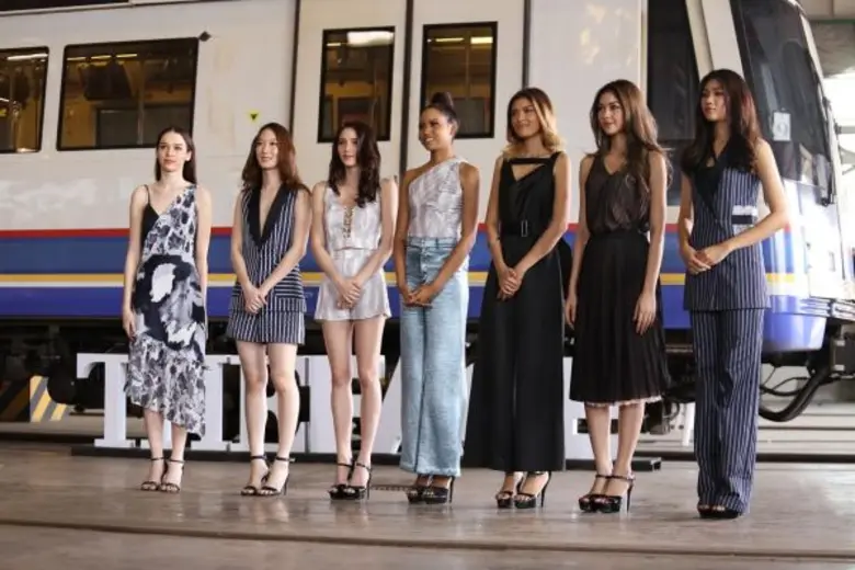 “ญาญ่า” ชวนสาวๆ “เดอะ เฟซ ไทยแลนด์” ซีซั่น 3 ออกlเต็ป!! “เมนเทอร์ลูกเกด” โอดแคมเปญนี้ตายแน่!!