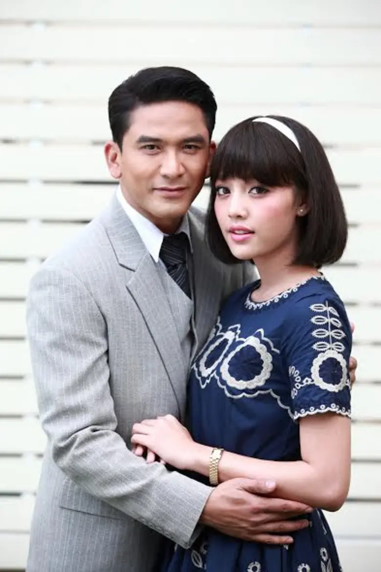 น้ำตาล - พิจักขณา ไม่กดดันเป็นเจ้าแม่ละครรีเมค กับพีเรียดเรื่องล่าสุด “ตะวันยอแสง” ที่กำลังจะลาจอ ในวันพุธ ที่ 26 เมษายน นี้