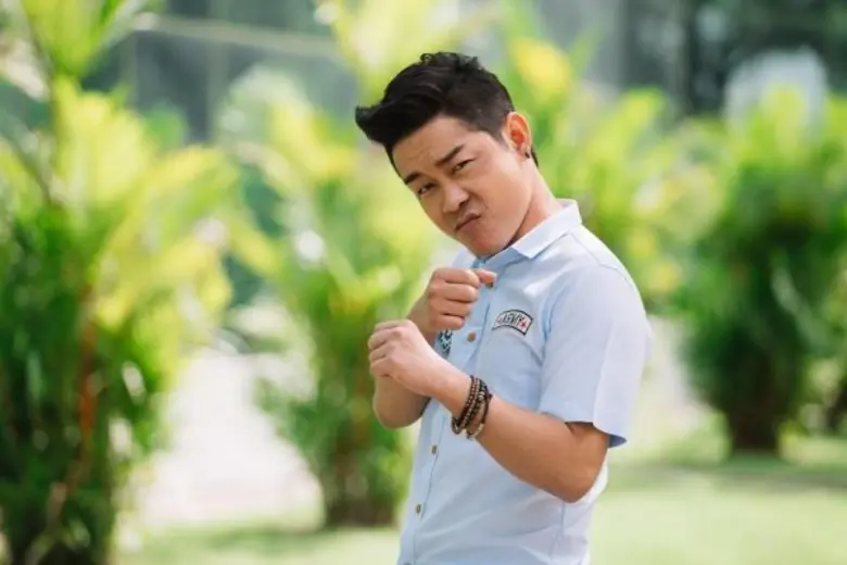 เป็นอีกหนึ่งหนุ่มมากความสามารถไม่ว่าจะเป็...