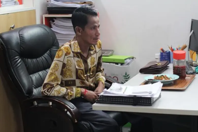 Movie Guide: ค่อม ชวนชื่น การันตี “โรเบิร์ต สายควัน” ตลกสุดฮอตร่วม จัดเต็มความฮาใน “ไทยแลนด์โอนลี่ # เมืองไทยอะไรก็ได้”