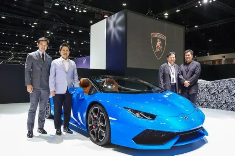 นิช คาร์ กรุ๊ป เปิดตัว 2 ซูเปอร์คาร์รุ่นล่าสุดของโลก “แลมโบร์กินี ฮูราคาน เพอร์ฟอร์แมนเต” และ “แมคลาเรน 720เอส” พลิกโฉมวงการมอเตอร์สปอร์ตในเมืองไทย