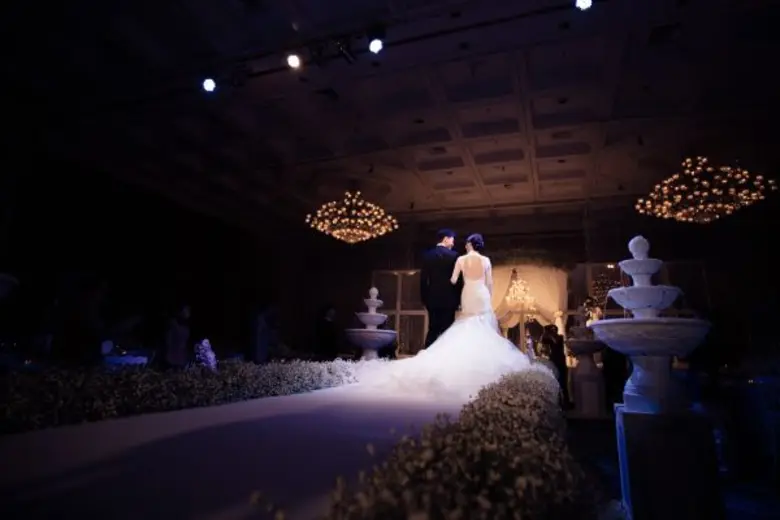 โรงแรมเซ็นทาราแกรนด์ เซ็นทรัลพลาซา ลาดพร้...