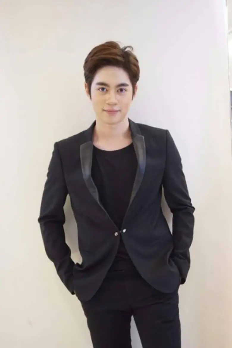 “โมโน กรุ๊ป” อวยพรพร้อมส่งความห่วงใยใน “เทศกาลสงกรานต์ ประจำปี 2560”