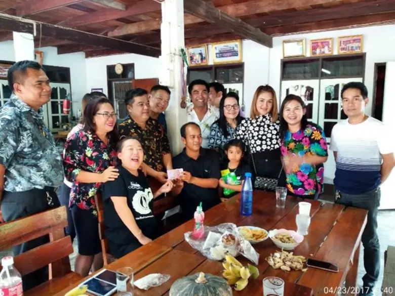 EX.MPA. Batch 1 PTU : น้ำใจเพื่อน กลุ่มเพื่อนนักศึกษา EX.MPA.Batch1 ร่วมมอบเงินช่วยเหลือเพื่อนนักศึกษาป่วย