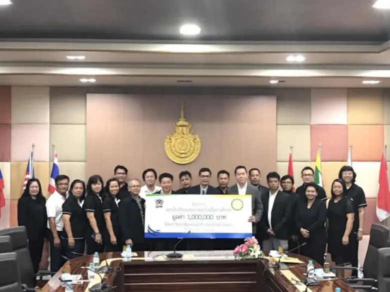 ผศ.ดร. อารมย์ ตัตตะวะศาสตร์ อธิการบดี มหา...