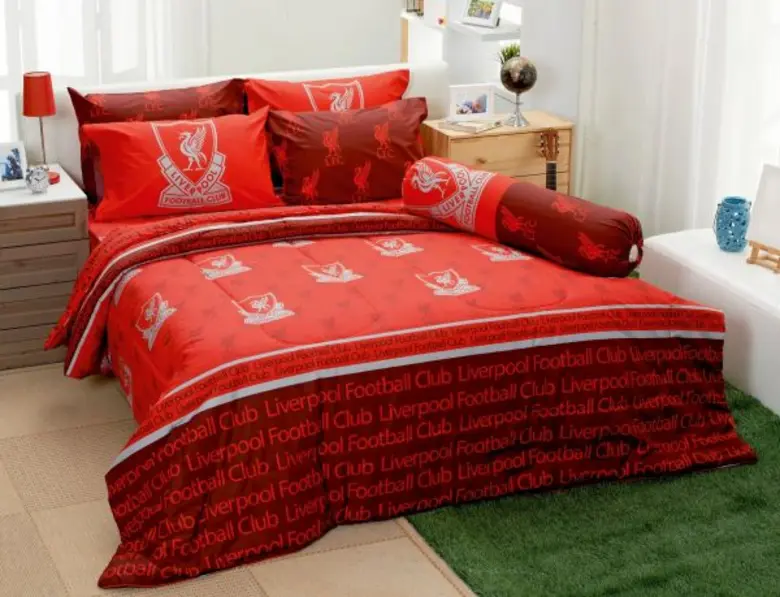 ทิวลิป นำเสนอคอลเลกชั่นฟุตบอลลายใหม่