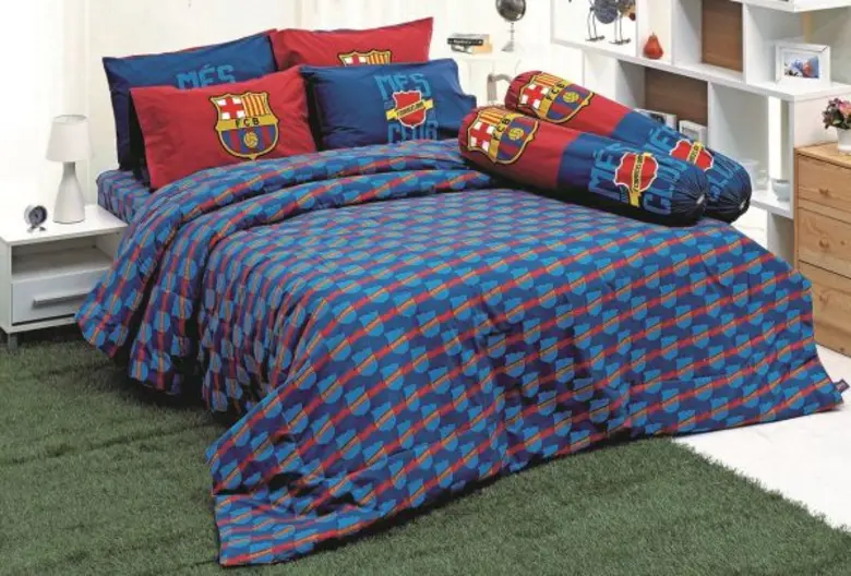 ทิวลิป นำเสนอคอลเลกชั่นฟุตบอลลายใหม่